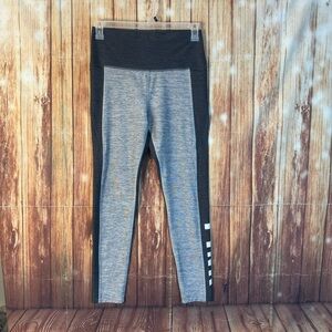 Victoria’s Secret Pink Ultimate Women’s Gray Colorblock Leggings Size Large